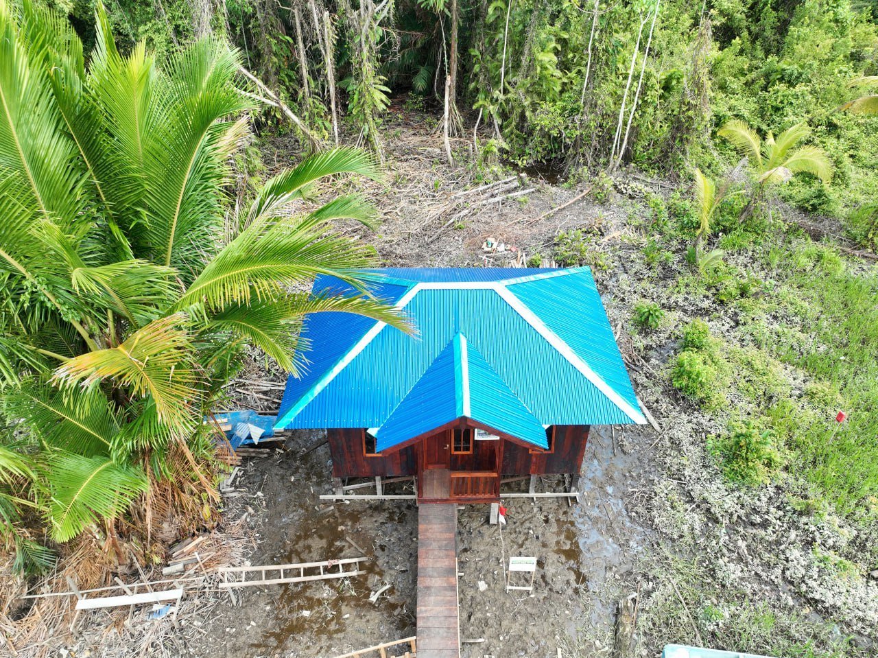 Satgas TMMD Ke-124 Kodim 1710/Mimika Rampungkan Pembangunan 5 Unit Rumah Layak Huni untuk Warga Kampung Pigapu
