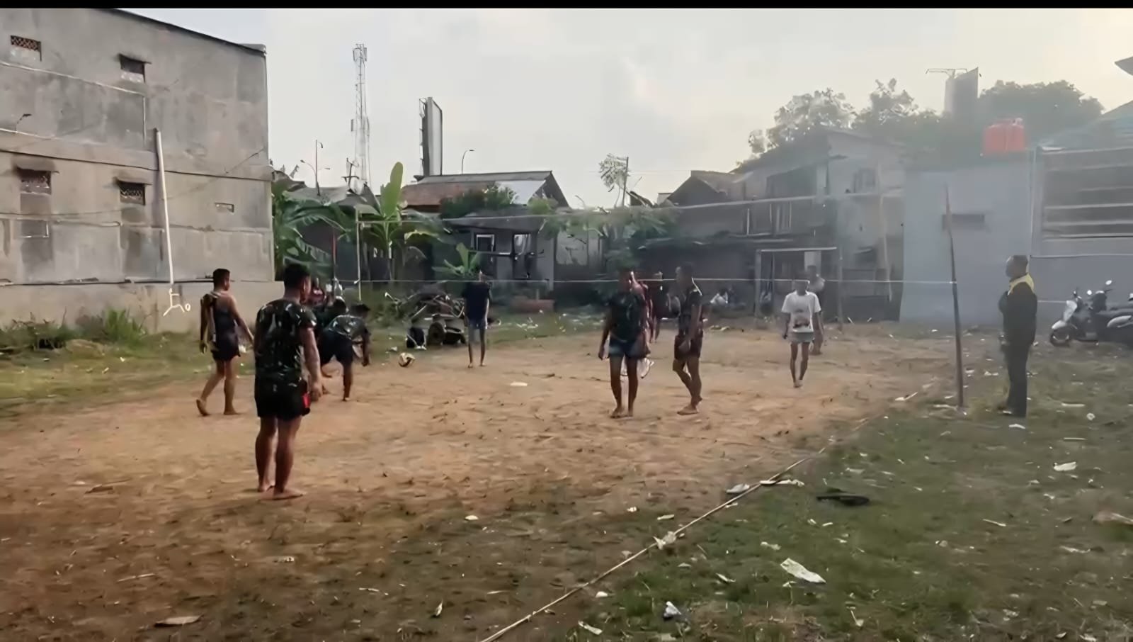 Melampaui Rasa Canggung, Pertandingan Voli TMMD 128 Cilegon Rangkul TNI dan Masyarakat Pulomerak