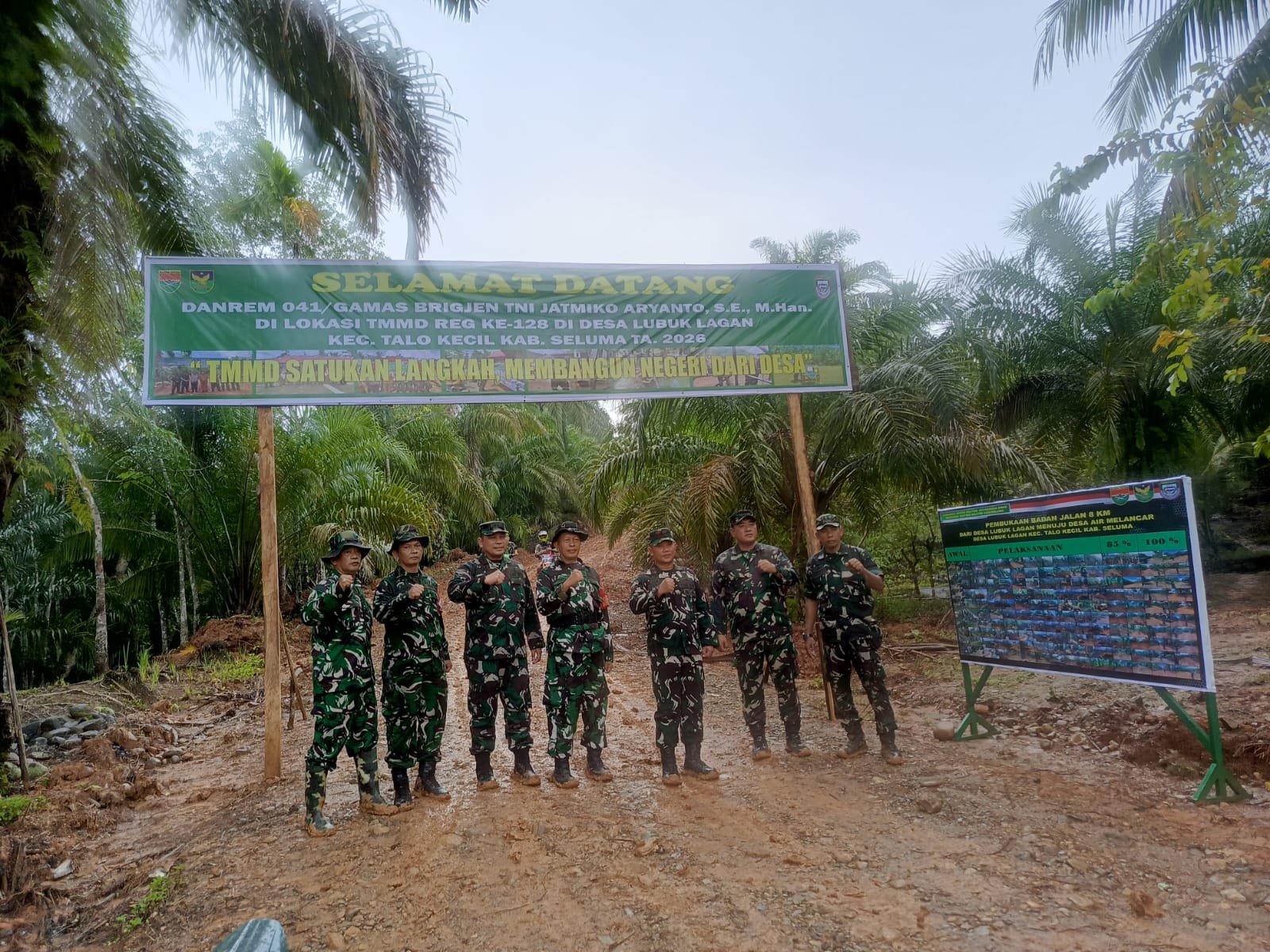 Penutupan TMMD Ke-128 di Desa Lubuk Lagan oleh Danrem 041/Gamas